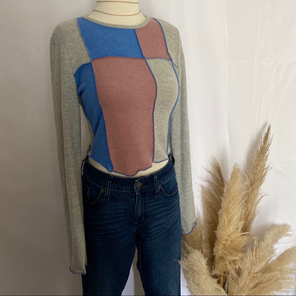Colorblock crop top